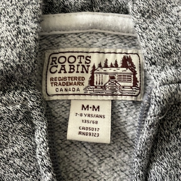 Roots cabin sweater. Kids size M (7-8) - Picture 2 of 2